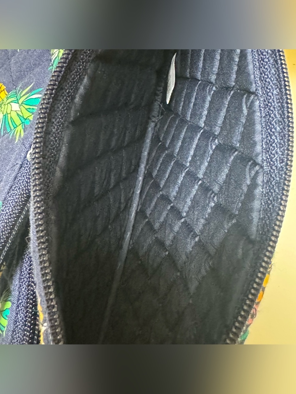 NWT Vera Bradley Pineapple and Toucan Cosmetic Zipper Pouch Trio - Picture 6 of 7